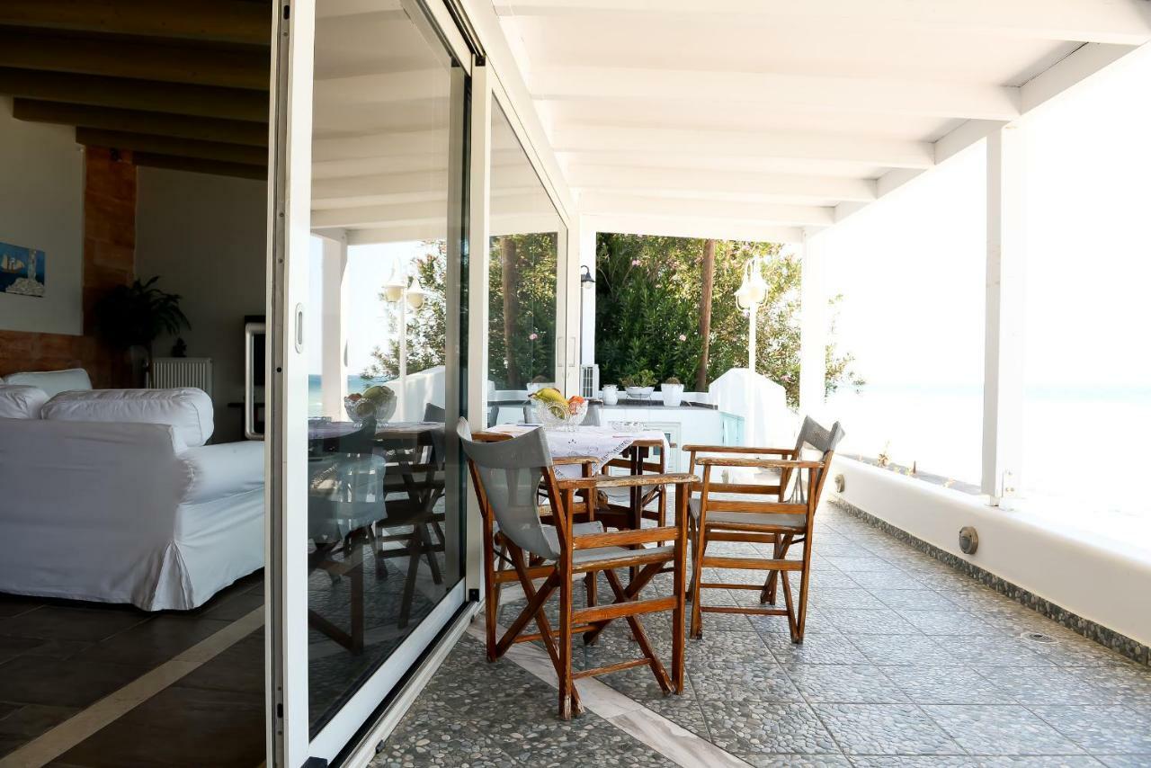 Patras Luxury Seaside House Villa Bagian luar foto