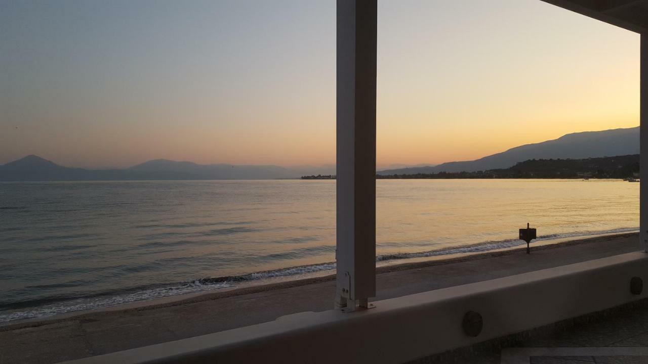 Patras Luxury Seaside House Villa Bagian luar foto