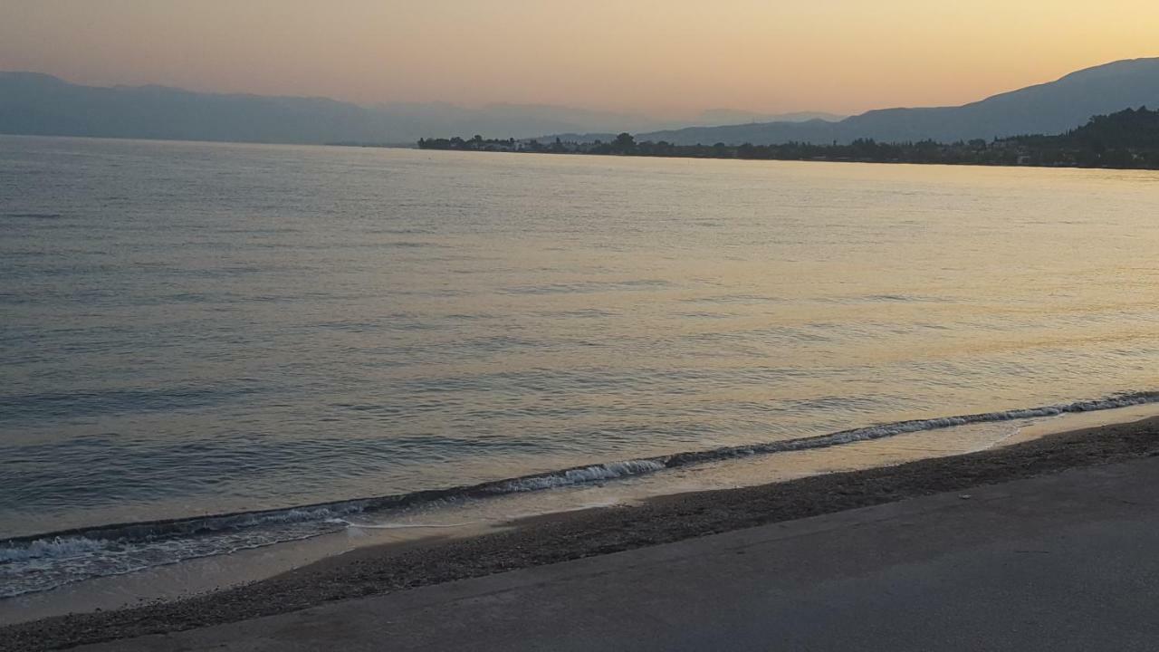 Patras Luxury Seaside House Villa Bagian luar foto